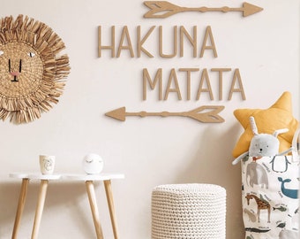 Holz Schriftzug Hakuna Matata Pfeile Holzdeko Wohnzimmer Wandbild Boho Deko