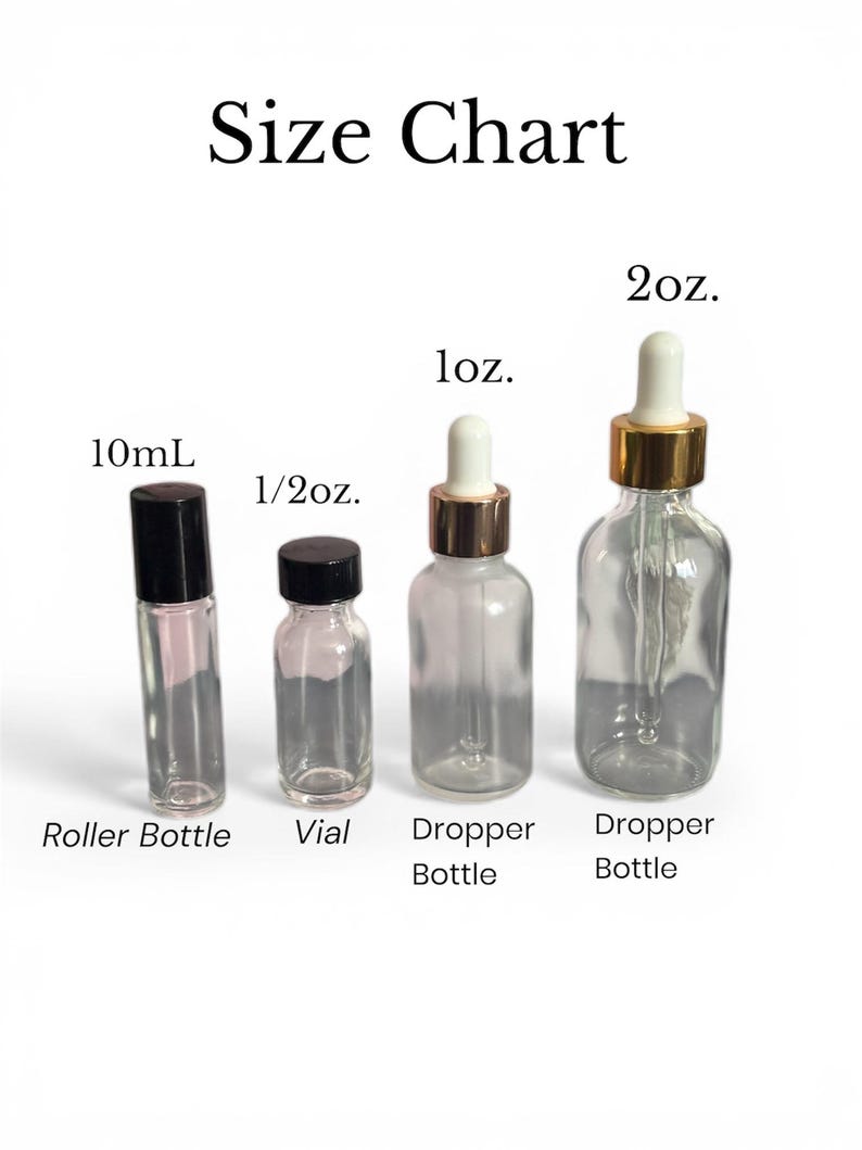 Pode incluir: Um gr&aacute;fico de tamanhos mostrando quatro frascos de vidro transparente: um frasco roll-on, um frasco e dois frascos conta-gotas. Os frascos s&atilde;o rotulados com seus tamanhos: 10 ml, 1/2 oz, 1 oz e 2 oz. O texto "Size Chart" est&aacute; no topo.