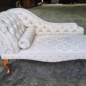 Small 2024 chaise longue