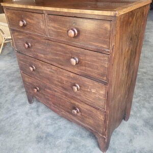 Antique Victorian 2 over 3 chest of drawers splayed legs knob handles