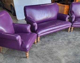 Antique repro leather 2 seat sofa 2 x armchairs wood legs