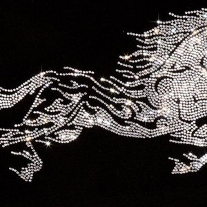 Laufendes Pferd Strass Eisen auf Transfer Patch, DIY Bling für Bekleidung Kristall Pferd Bling hot fix Strass Design 15,5 x 28 cm