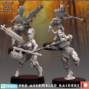Female Raiders by Across the Realms Miniatures