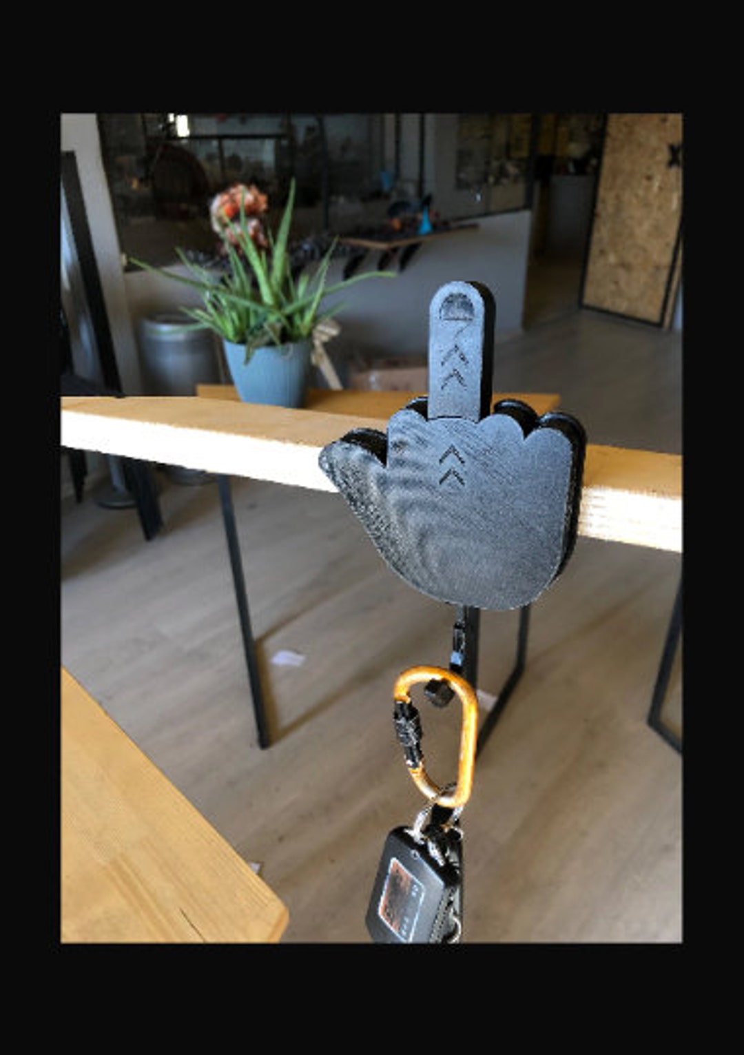 希少 WTAPS × MAGICAL DESIGN KEY HOLDER il_1080xN.3985763632_penp.jpg