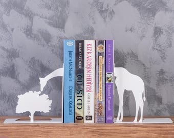 Giraffe Bookend: Safari Animal Book Support, Nursery Decor