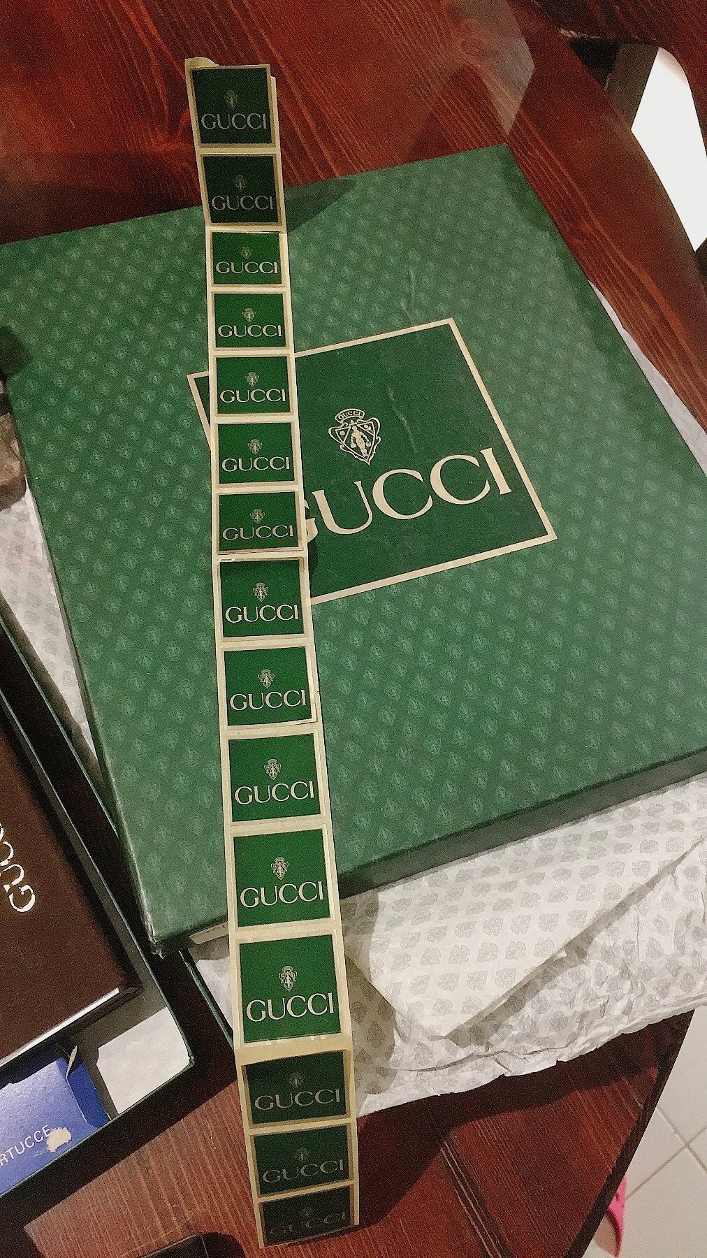 Gucci, Party Supplies