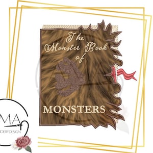Può includere: Un libro marrone con una copertina pelosa e un segnalibro di nastro rosso. Il titolo del libro è "The Monster Book of Monsters".