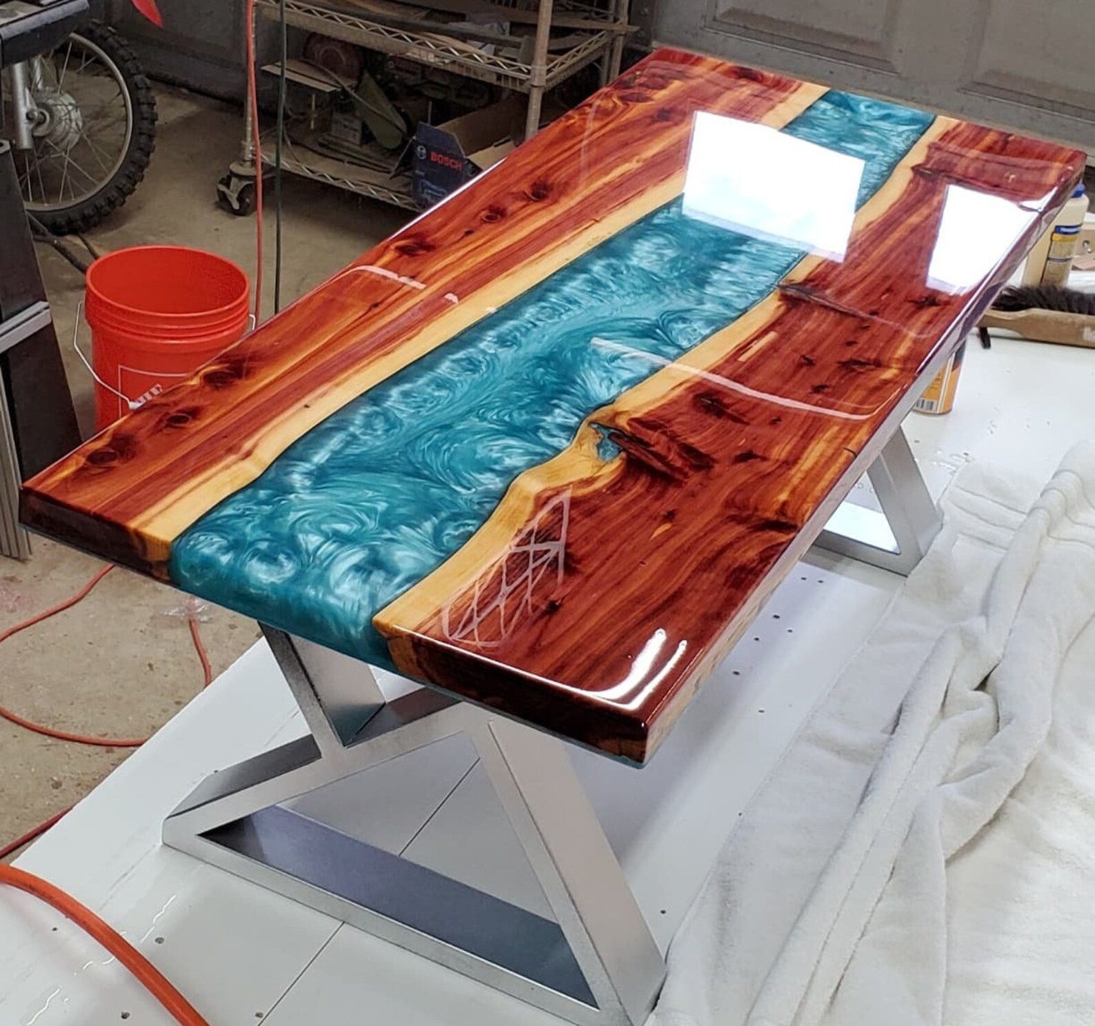 Red Cedar Epoxy Coffee Table Etsy