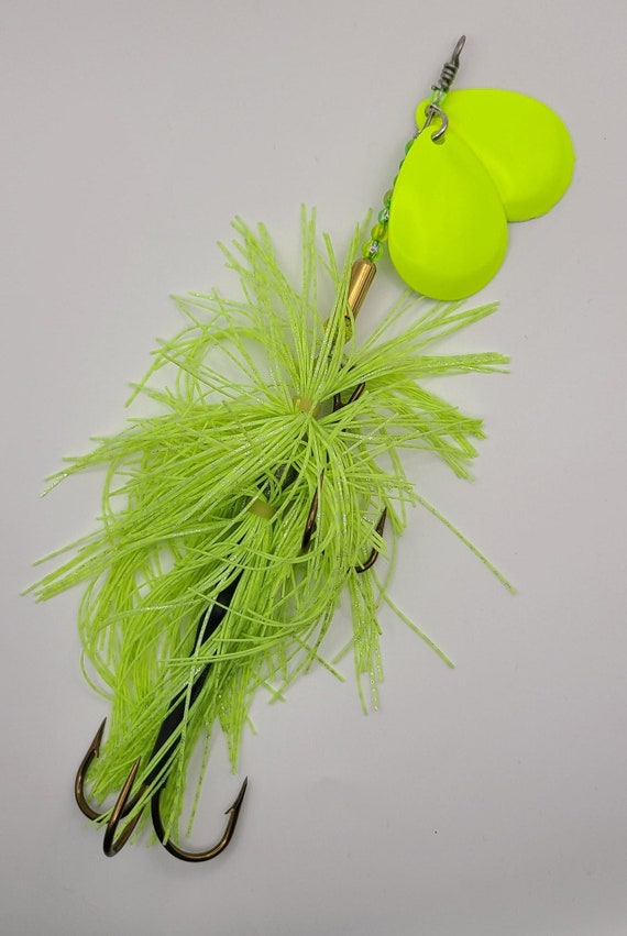 Muskie Bucktail Fishing Lure 8 Double Colorado Blades Silver Chartreuse 