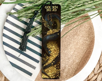 Golden Hoard Bookmark, Metal Bookmark, Dragon Design, Gold Pile Art, Fantasy Reading Accessory