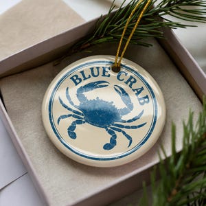 Blue Crab Ceramic Ornament – Nautical Circular Stamp Art, Coastal Christmas Decor, Beach House Gift, Ocean Marine Ornament