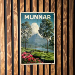 Munnar Retro Travel Poster Style Tin Sign – Vintage Metal Wall Art Décor for Home, Bar, Café, or Office