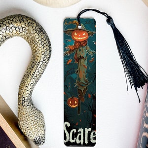 a bookmark with an image of a scare on it