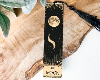 Moon Tarot Card Bookmark, Crescent Moon Design, Metal Bookmark, The Moon Text, Tarot Lover Gift