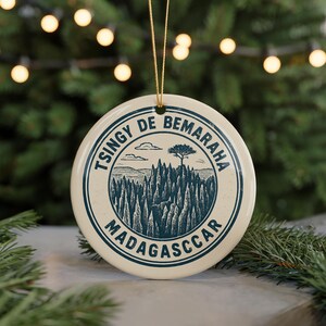 Tsingy de Bemaraha Ceramic Ornament – Circular Stamp Style Travel Souvenir, Nature Gift, Madagascar Wall Decor