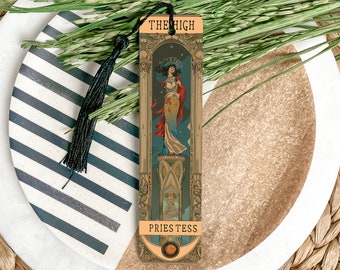 High Priestess Tarot Bookmark, Metal Bookmark, Spiritual Reading Accessory, Unique Gift Idea, Mystic Decor