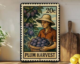 Plum Harvest Metal Sign – Rustic Farmhouse Kitchen Decor, Vintage Fruit Stamp Style Wall Art for Autumn or Country Home