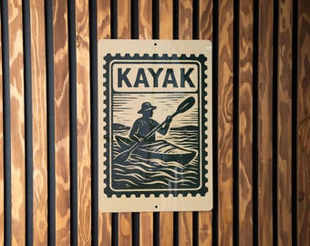 Kayak Metal Sign Stamp Style – Rustic Paddling Wall Art for Cabin, Lake House, Outdoor Adventure Decor, Gift for Kayakers