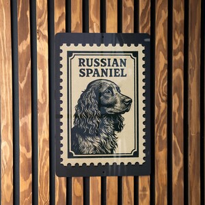 Russian Spaniel Metal Sign – Vintage Stamp Style Dog Wall Art, Rustic Kennel Decor, Gift for Pet Lovers, Outdoor Home Sign