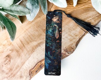 Mythic Metal Bookmark, Fantasy-Themed Bookmark, Unique Book Accessory, Durable Reading Gift, Elegant Page Keeper