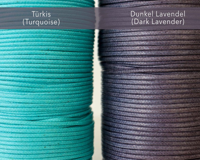 May include: Close-up of two spools of waxed cord. One spool is turquoise, and the other is dark lavender. Text on the image reads "T&uuml;rkis (Turquoise)" and "Dunkel Lavendel (Dark Lavender)". The cords are tightly wound, showing the texture of the material.