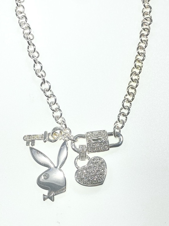 Playboy bunny lock best sale necklace
