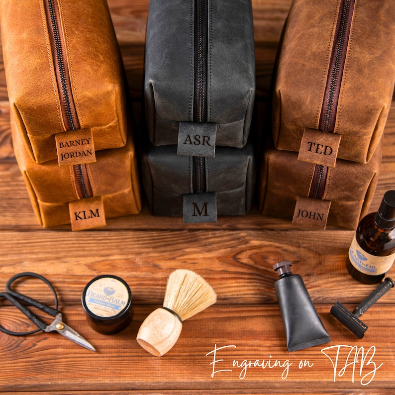 Personalized Toiletry Bag, Anniversary Gift for Him Engraved Dopp Bag, Leather Dopp Kit, Boyfriend Gift for Men, Gift for Dad, Gift for Him LeatherToiletry Bag Custom Engraved Dopp Kit Groomsman Gift Wedding Gift Boyfriend Gift Christmas Gift for Him