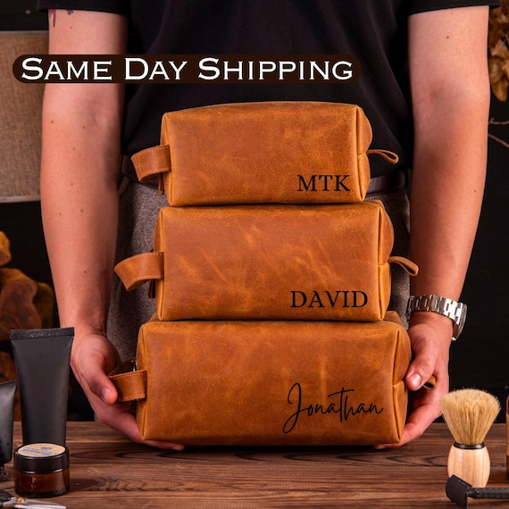 Personalized Groomsmen Gift, Wedding Gift, Anniversary Gift for Him, Leather Dopp Kit Shaving Kit, Monogram Dopp Kit, Christmas gift for him