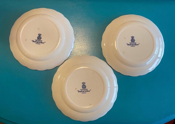 Booths Real Old Willow Gold Edge Brown Trellis Plates - Main Image