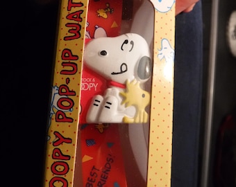 Vintage Peanuts Snoopy Pop Up Watch in Original Package