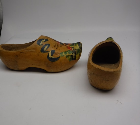 Vintage 1960s Hand-Painted Clogs - Gem