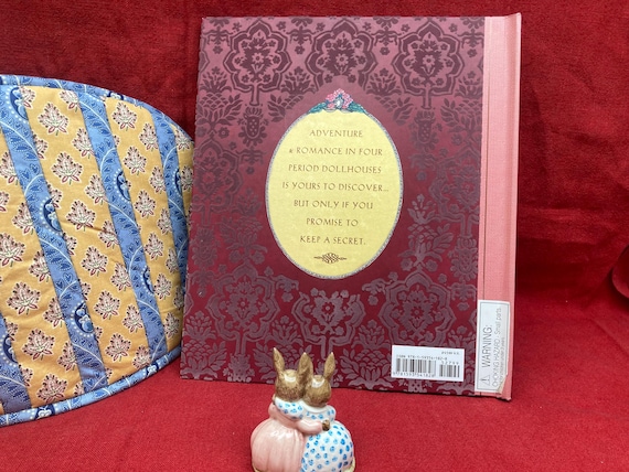 Pop up Book - the Enchanted Dolls' House by Robyn Johnson