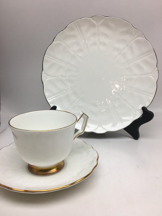 Aynsley Fine Bone China Trio 