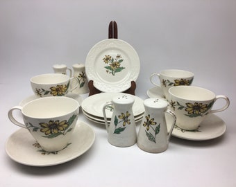 Vintage 1930s Teacups, Plates and Shakers Set for 4