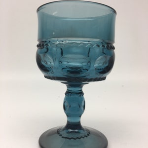 Eight Vintage Teal Glasses, Thumbprint Pattern (8 Glasses)