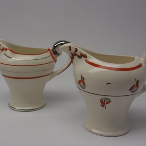 Paar Vintage Handbemalte Milchkännchen, Milchkännchen