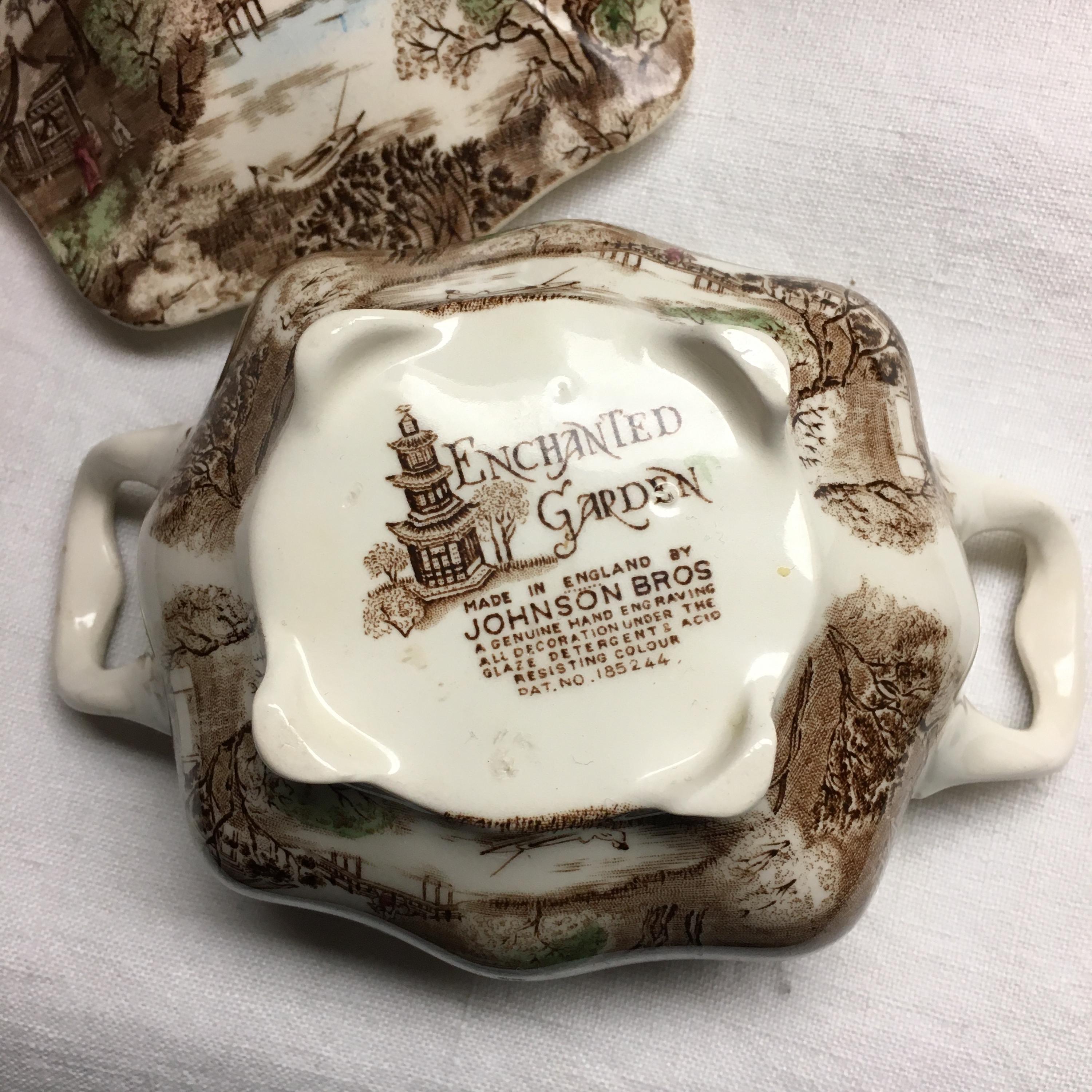 Vintage Johnsons Bros Enchanted Garden, Dinning Collection /plates