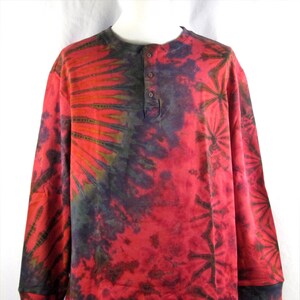 Long Sleeve Men&#39;s Tie Dye Henley Shirt (XXL)