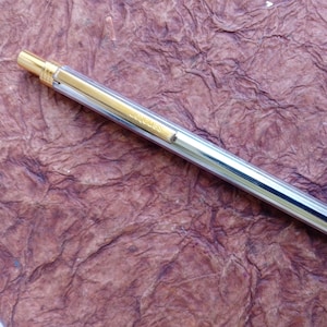 Impresionante portaminas SENATOR de 0,5 mm, mina metálica color oro, instrumento de escritura de lujo, artículo de colección.