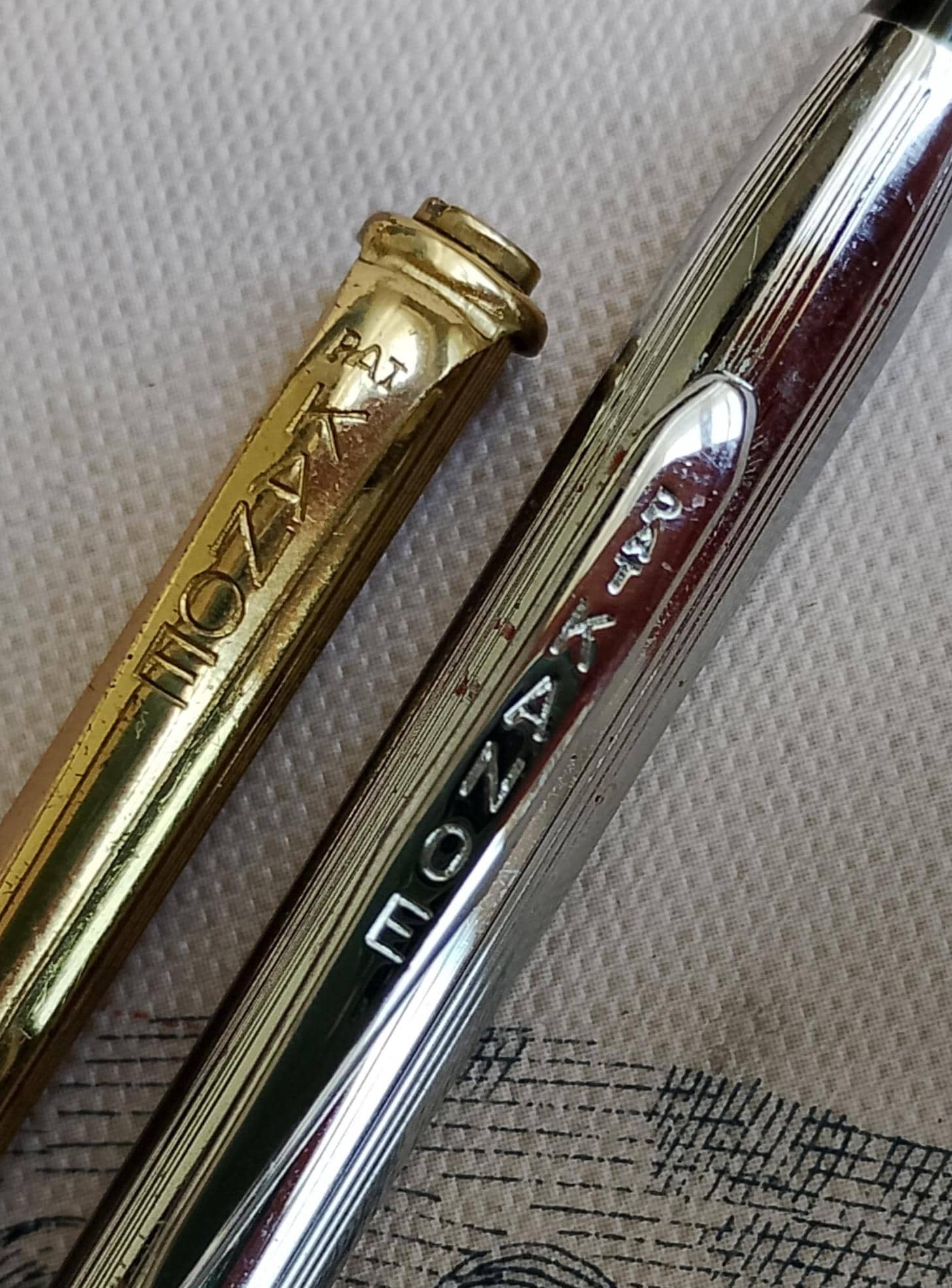 Vintage ballpoint pen - Etsy 日本