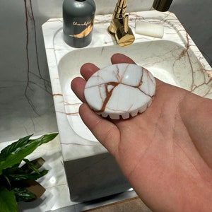 Tapa de drenaje de mármol a juego OPCIONAL