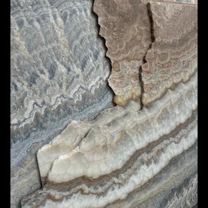 Customizable OnyX Stone Tiles: Wall and Floor Tiles