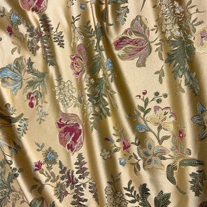 3 x 2,80 mètres tissu damassé précieux des soieries de San Leucio - coton et soie