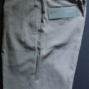 Men: Louis Raphael Pants