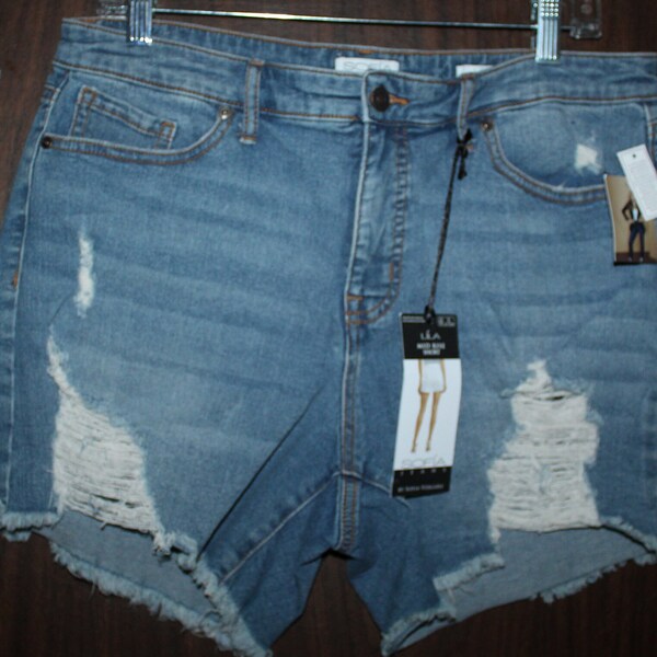 Women Shorts "SOFIA VERGARA" Size 12 Mid Rise Hi -Low Denim NWT