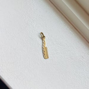 Vintage 14k Yellow Gold Hair Comb Charm