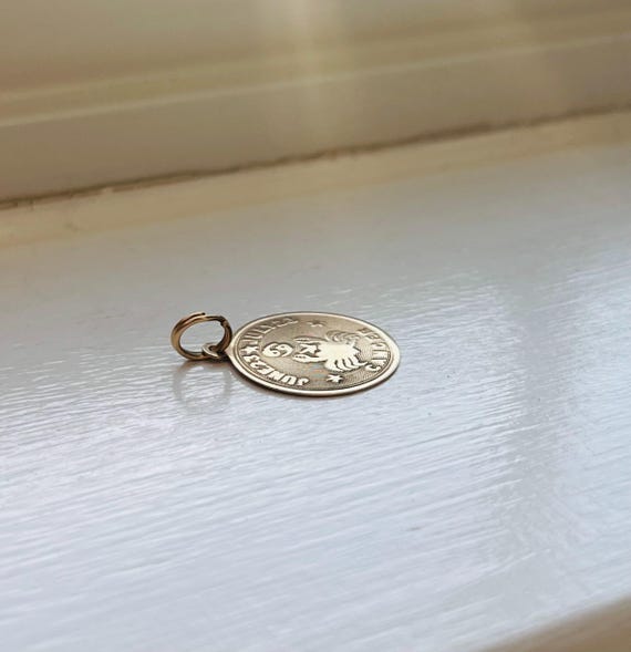 Vintage Celestial Retro 14k Gold Cancer Zodiac Ro… - image 5
