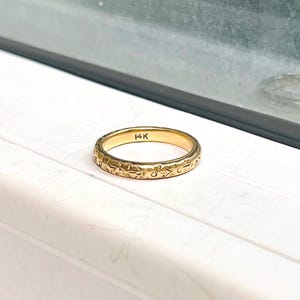 Vintage 14k Yellow Gold Detailed Band with Hand Carved Designs