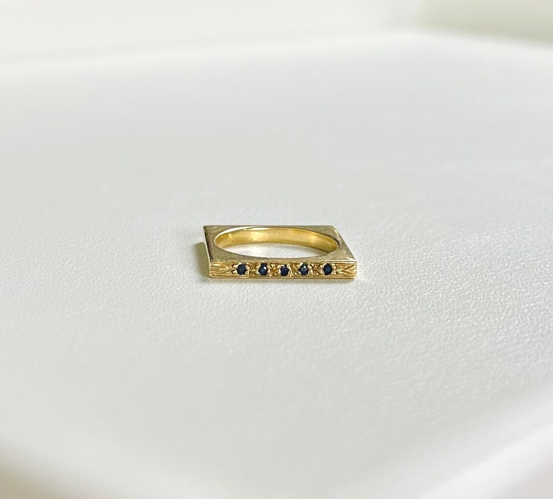 Vintage 14k Gold Square Ring With Sapphires - Etsy