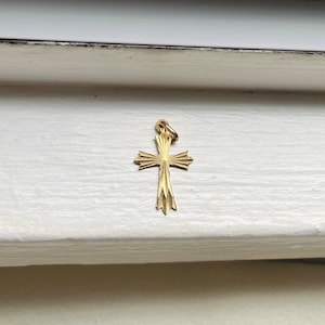 Vintage 14k Gold Engine Turned Cross Pendant Charm